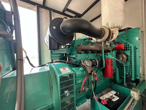 175 KW Cummins #DGFB, diesel generator set, 277/480 Volts, 3-phase, 277 HP, 6CTA8.3-G2 engine, weatherproof - Image 4