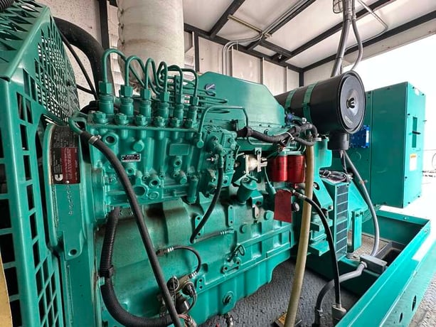 175 KW Cummins #DGFB, diesel generator set, 277/480 Volts, 3-phase, 277 HP, 6CTA8.3-G2 engine, weatherproof - Image 7