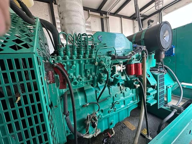 175 KW Cummins #DGFB, diesel generator set, 277/480 Volts, 3-phase, 277 HP @ 1800 RPM, 6CTA8.3G2 engine - Image 7