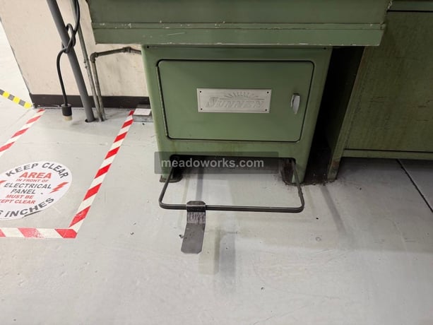 Sunnen #MBB-1660, precision honing machine, cabinet and tooling - Image 7