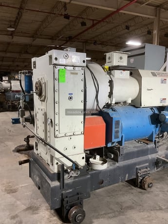 Milacron #PAK-600, 6" single screw extruder, 2005 - Image 4