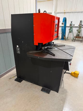 1/4" x 8-5/8" x 8-5/8" Amada #CSH-220, Hydraulic Notching Machine, 3HP (Others Availble) - Image 3