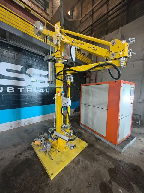 EFS #RatioLIFT-XL160, Pneumatic Articulating Lift Assist Manipulator, 160kg 352lb., 2020 - Image 1