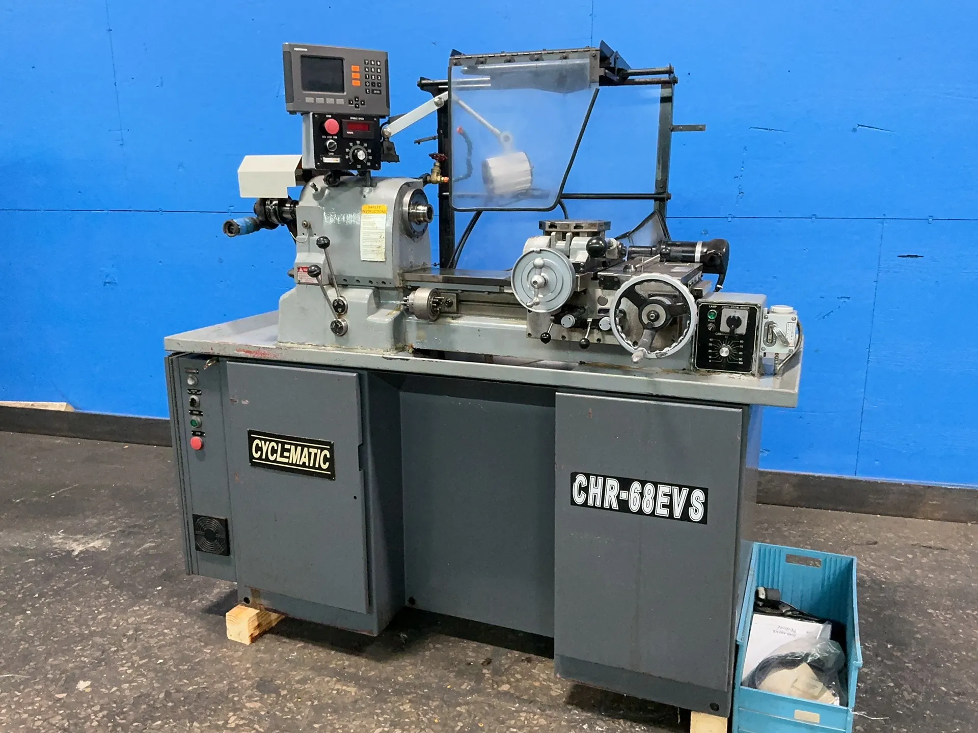 14" x 20" Cyclematic #CHR-68EVS, engine lathe, 1-1/4 HP, 1" bore, Heidenhain control, w/ tooling - Image 3