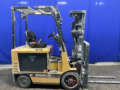 5000 lb. Caterpillar #2E025, electric lift truck, 188" lift, cushion tires, 36 V. - Image 1
