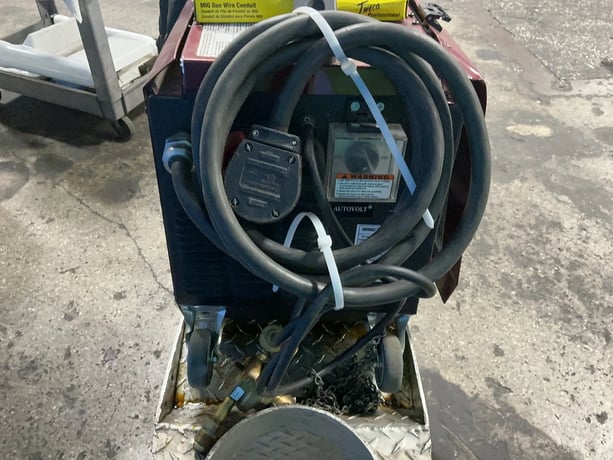 Thermal Arc Specialties #320SP, MIG welder, 320 A, digital display, gun - Image 2