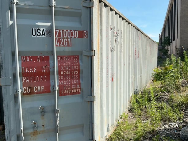 40' Shipping Container, 8' wide x 8'-6" high, 67,200 lb. capacity - Image 4