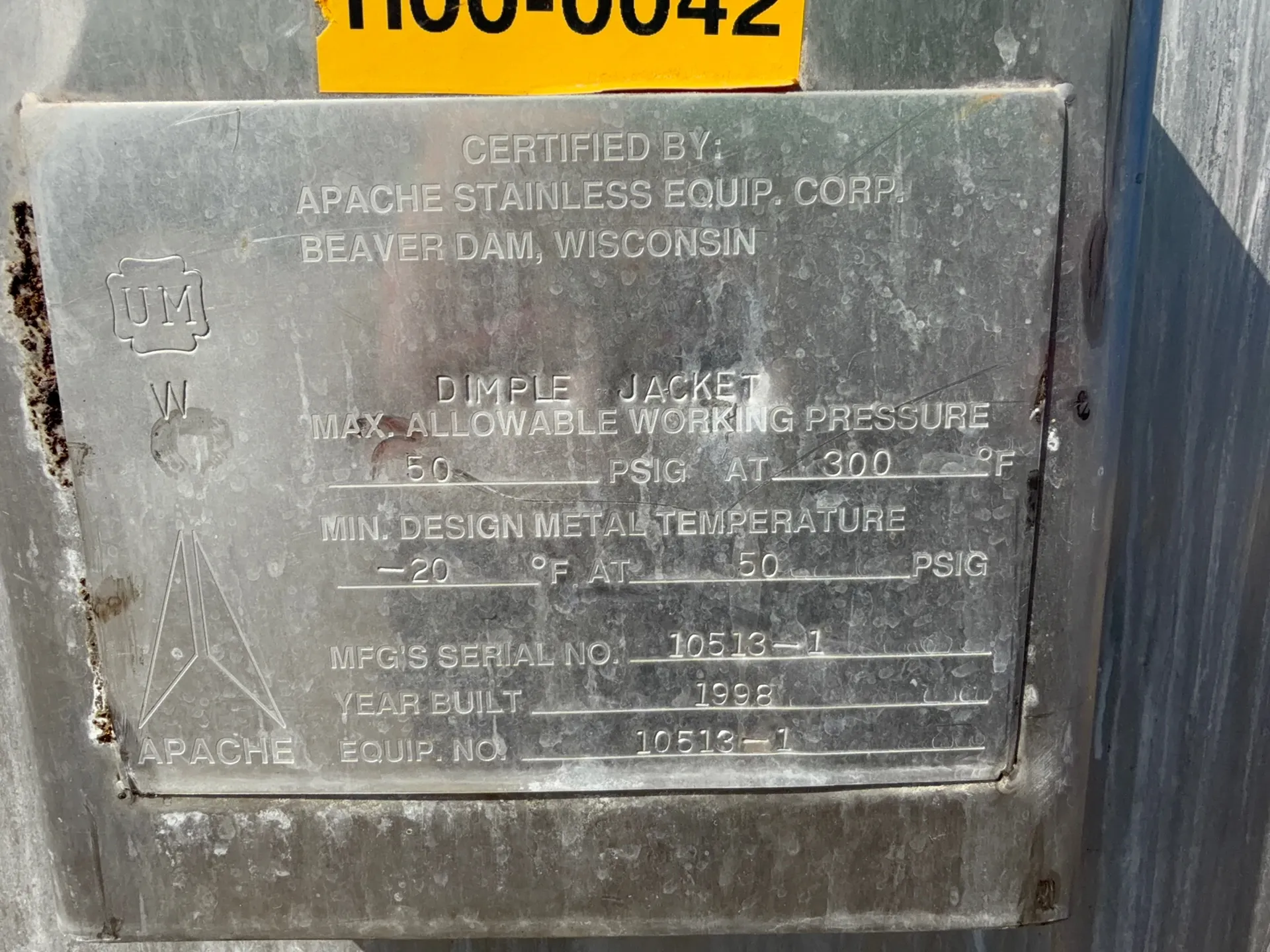 1400 gallon Apache, Stainless Steel mixing tank, dimple jacket, 3.5 HP, 1998 - Image 4