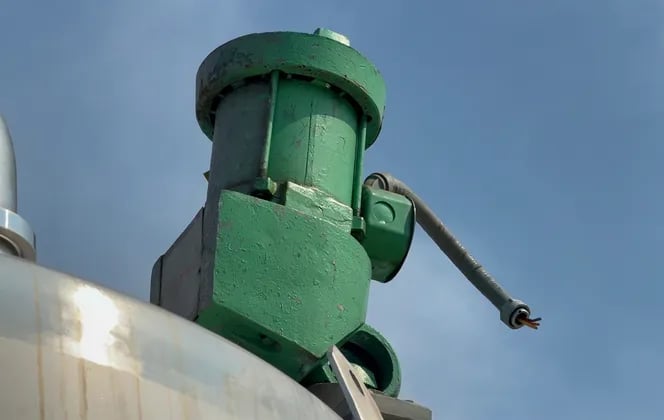 900 gallon Stainless Steel mixing tank, 58" x 84" - Image 7