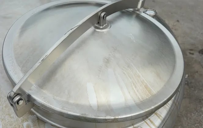 900 gallon Stainless Steel mixing tank, 58" x 84" - Image 8