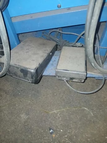 Miller #Diversion-180, AC/DC Tig Welder, 180 Amps, 120/240 V., w/ WP-17 torch, foot pedal, regulator, approx. - Image 5