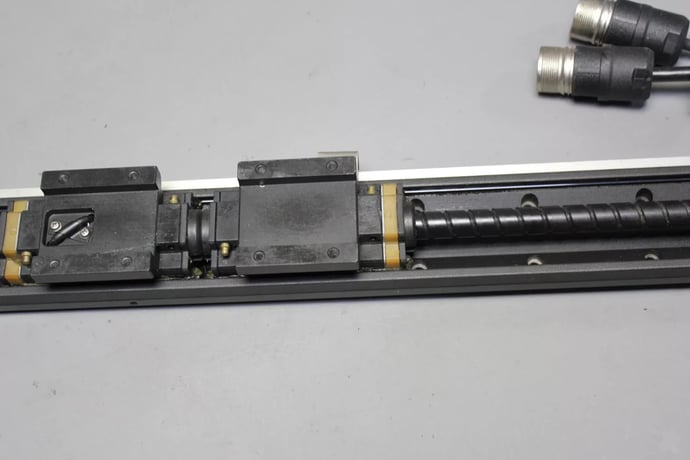 NSK, linear actuator ballscrew stage w/ linear guide, Yaskawa #SGMPH-01BAE41D AC servo motor - Image 5