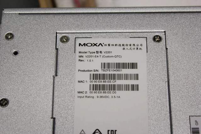 Moxa #V2201-E4-T, fanless industrial embedded computer, NEW - Image 2
