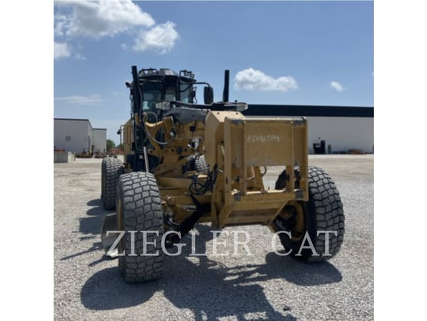 Caterpillar 12M3AWD, Motor Grader, 9877 hours, S/N: N9B00739, 2018 - Image 2