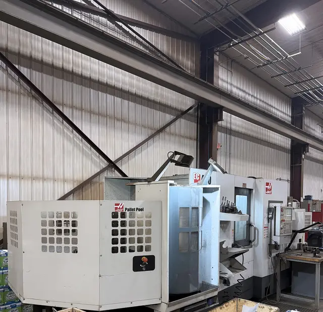 Haas #EC-400, horizontal machining center, 22" X, 25" Y, 22" Z, 100 automatic tool changer, 12000 RPM, 30 HP - Image 8