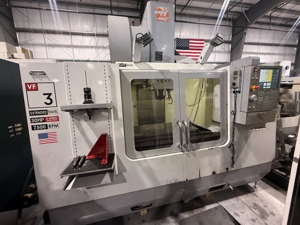Haas #VF-3YT/50, CNC vertical machining center, 40" X, 26" Y, 25" Z, 7500 RPM, #50, rigid tap, Renishaw - Image 1