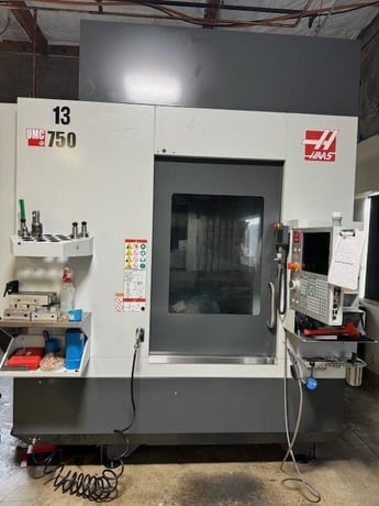 Haas #UMC-750, CNC vertical machining center, 5-axis, 50 automatic tool changer, 30" X, 20" Y, 20" Z, 15000 - Image 2