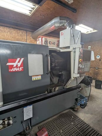 Haas #ST-10, 2-Axis CNC Lathe, 25.2" swing, 16.5" machining length, 14" turning diameter, 6" chuck, 1.7" bar - Image 5