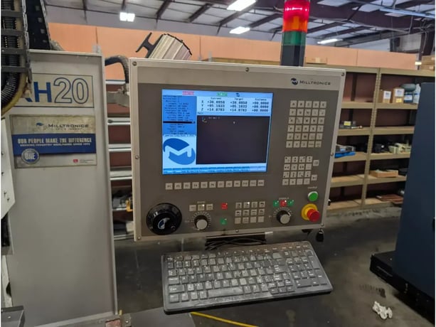 Milltronics #RH20, CNC Vertical Machining Center, 40" X, 20" Y, 24" Z, 54" x 16" table, 18 HP, 8000 RPM, 24 - Image 6