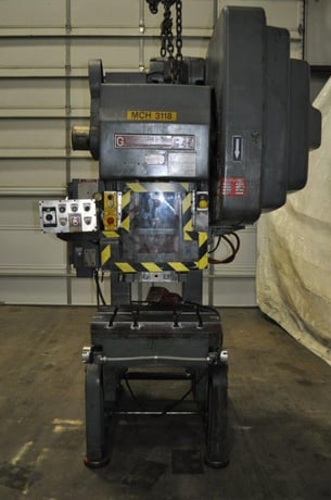 45 Ton, Bliss #C-45, OBI flywheel press, 3" stroke, 12.25" Shut Height, 3" adj., 90 SPM, 29.5" x18" bed, air - Image 1
