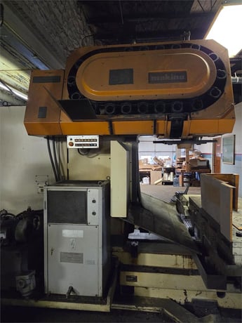 Makino milling machine, 1981 - Image 9