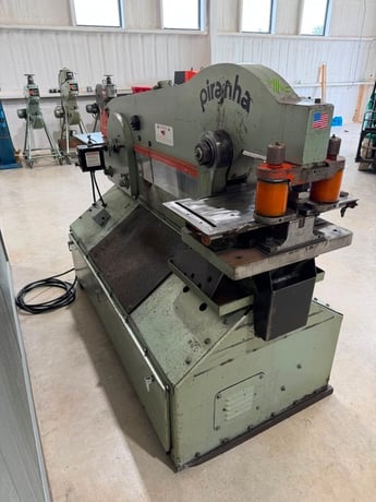 Piranha #P90, hydraulic ironworker, 90 tons, 1-1/8" thru 1", 10" throat, (Others Available) - Image 7