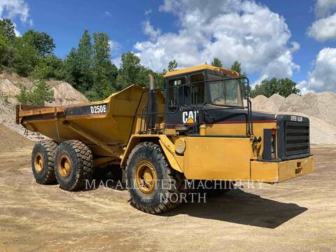 Caterpillar D250E, Articulated Truck, 18023 hours, S/N: 5TN00195, 1995 - Image 2