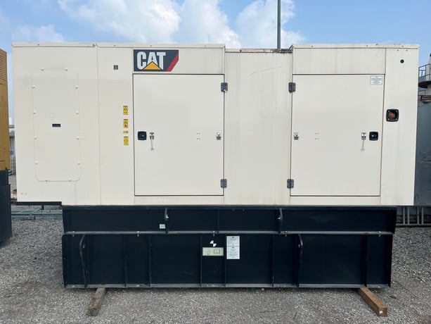 300 KW Caterpillar #D300GC, diesel generator set, 277/480 Volts, 187 hours, C9 engine, Tier 3, sound - Image 1