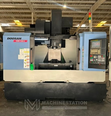 Daewoo Doosan #DNM-500II, CNC vertical machining center, 30 automatic tool changer, 40.2" X, 21.3" Y, 20.1" - Image 1