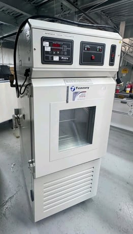 10 cu.ft. Tenney #T10RS-1.5, environmental test chamber, -40&deg; to 392&deg;, 230 V., 1 phase - Image 2