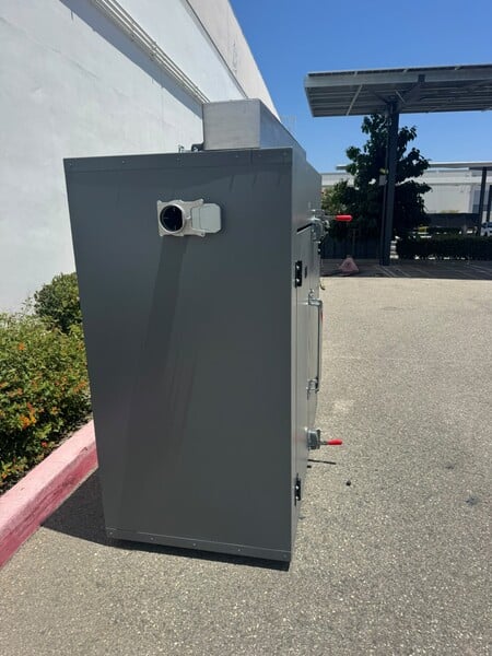 48" width x 48" H x 24" D JPW #ST424TULF480, batch oven, 500&deg;F, stainless racks, 2022, new - Image 4