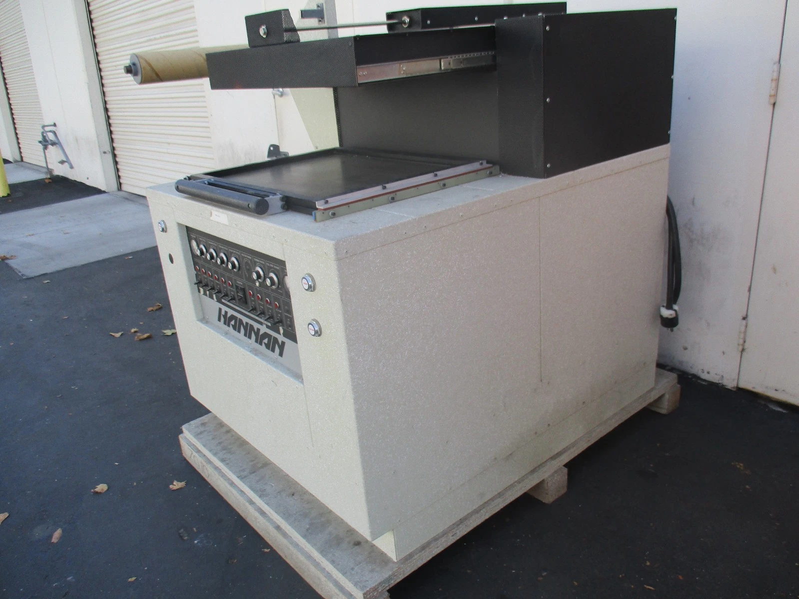 Hannan #320-C, skin packaging vacuum shrink wrapper - Image 6