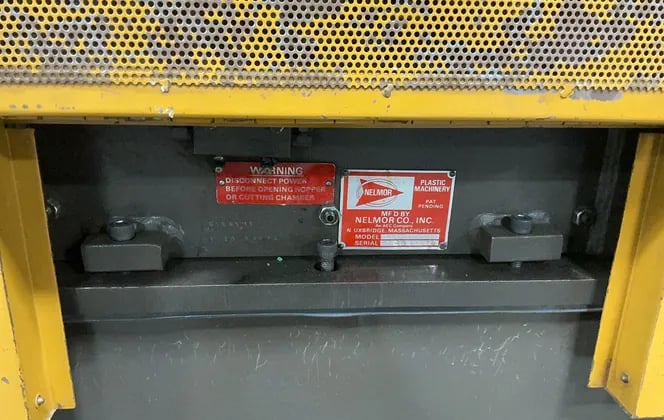 12" x 28" x 11" Nelmor #G1220M1, Granulator, 4 Wheel, Cutler-Hammer Control - Image 3