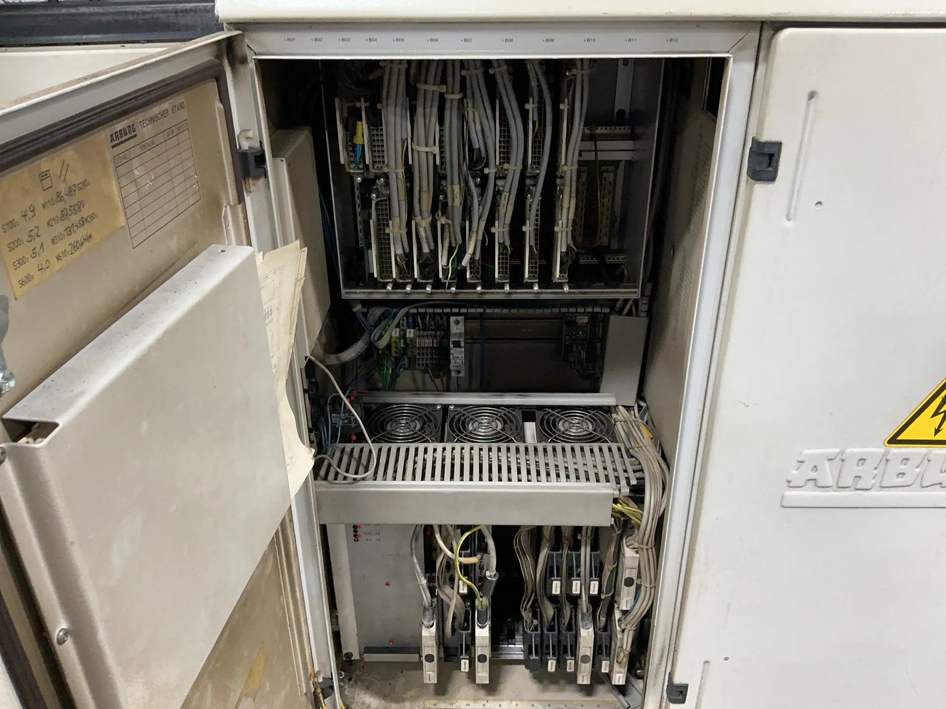 Arburg #221-KS-350-100, Allrounder Hydraulic Injection Molder, 16 KW, 3 phase, 230 V., 1999 (2 available) - Image 1