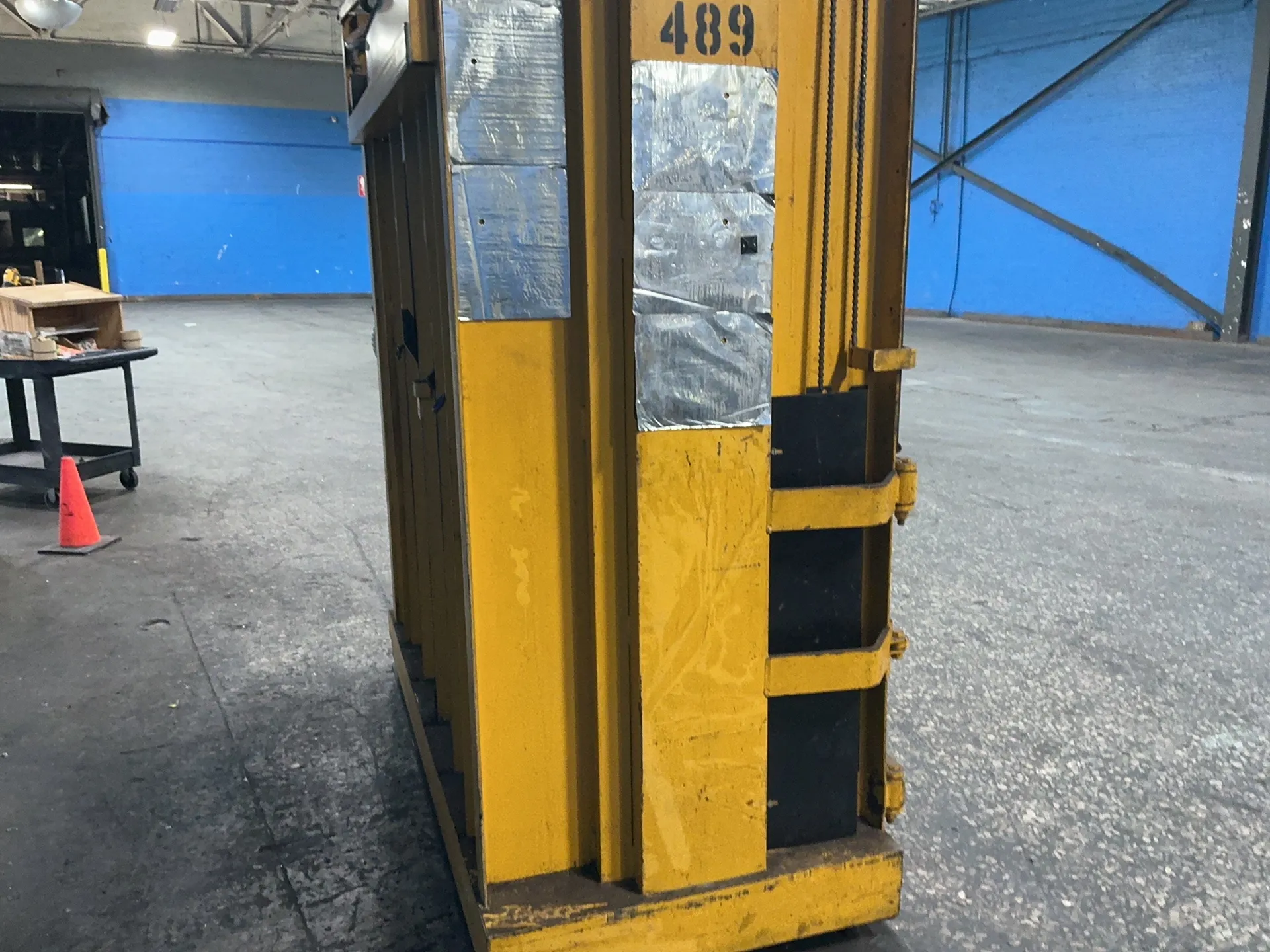 30" x 60" Gpi Divison #M60MD, Vertical Baler, 5 HP, 3450 RPM, 3 phase, 208-230/460 V. - Image 6