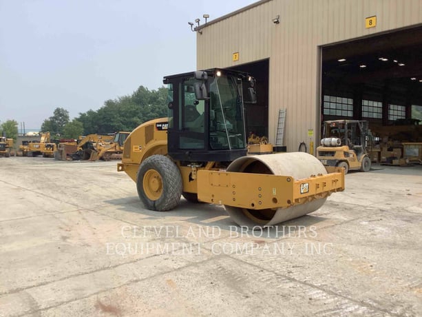 Caterpillar CS44B, Vibratory Single Drum Smooth, 1578 hours, S/N: 4G300274, 2019 - Image 2