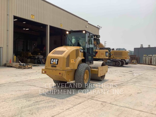 Caterpillar CS44B, Vibratory Single Drum Smooth, 1578 hours, S/N: 4G300274, 2019 - Image 3