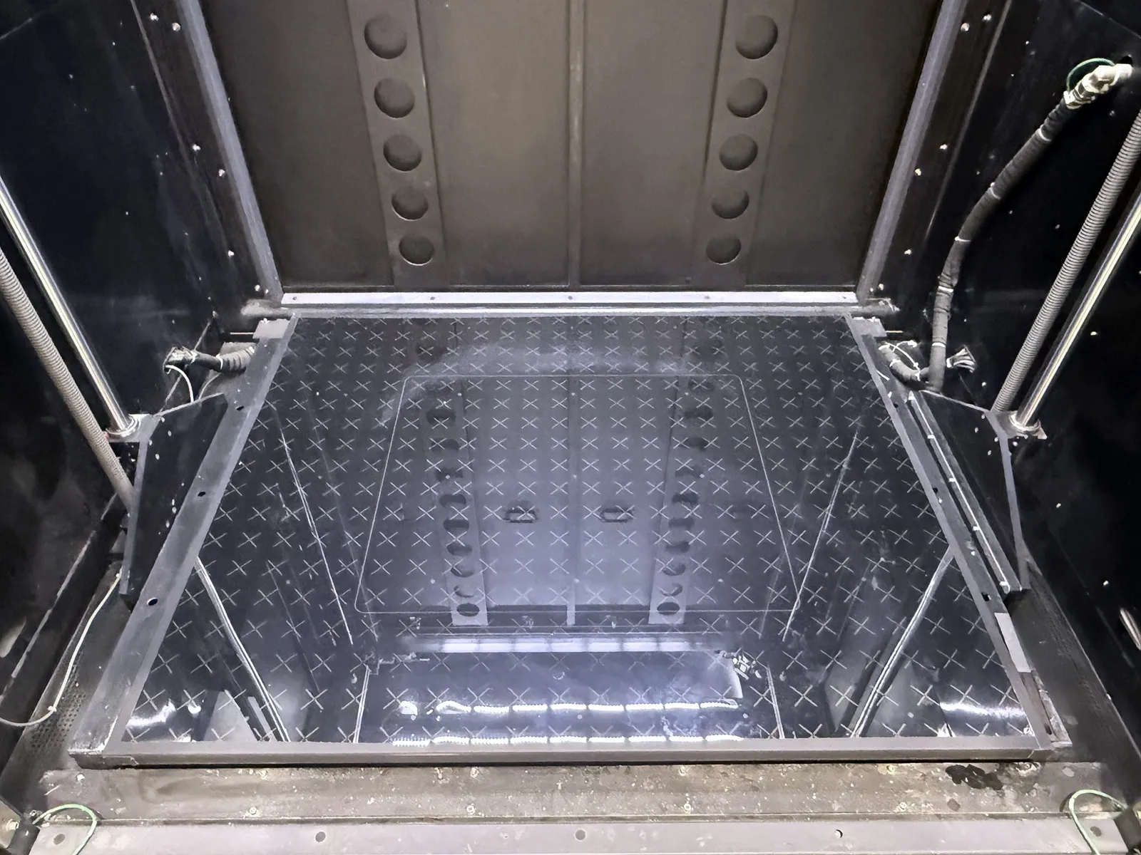 Massivit #5000, large format 3D printer, 57" x 44" x 71" build, 500 lb, 2 print heads, 300 mm/sec, 2021 - Image 6