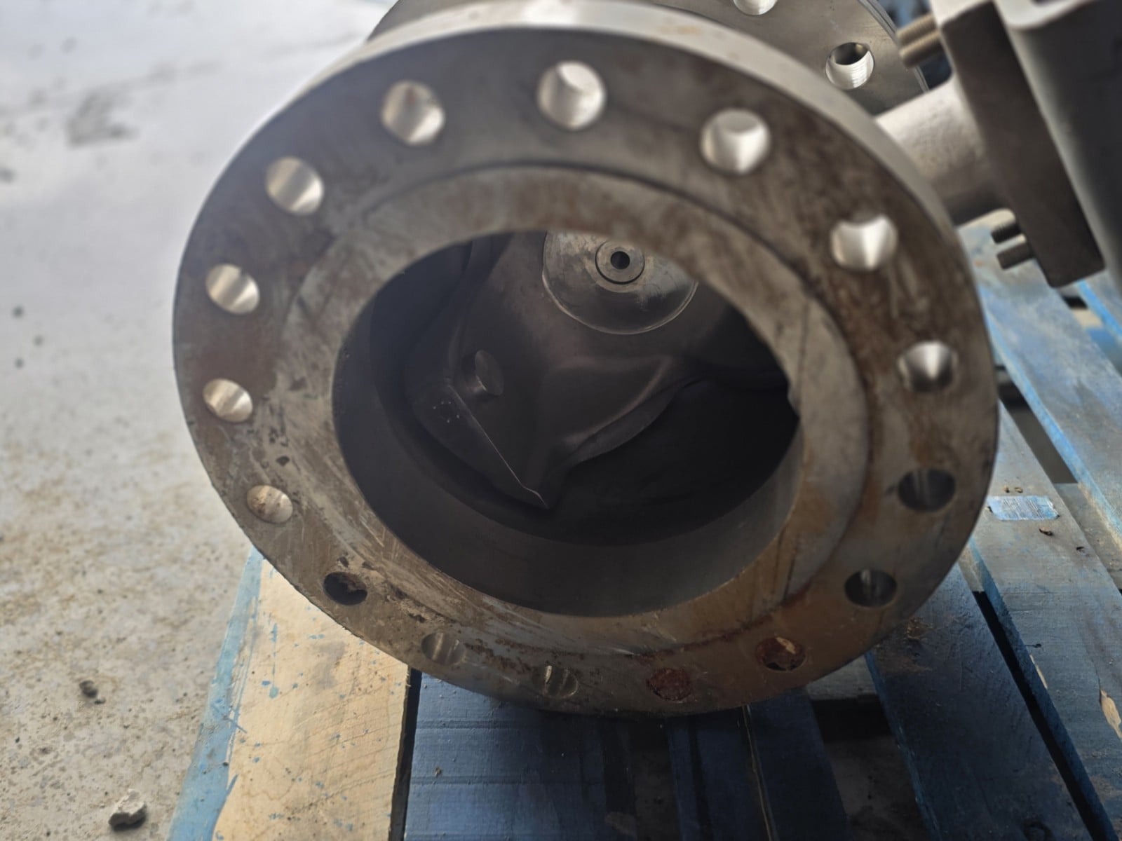 10" Metso, CF8M 316SS Segmented Ball Control Valve, ANSI 150, w/ Actuator - Image 4
