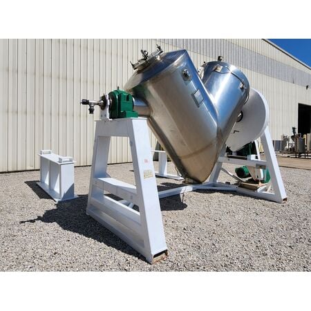 75 cu.ft. Gemco, Stainless Steel V-Cone twin shell blender, vacuum dryer, 25 PSI jacket, 15 HP, 1.7-12.5 RPM - Image 4
