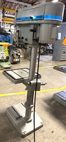 20" Clausing #2221, Single Spindle Drill, 300-2000 RPM, 22" x 19" Table, 1 HP, 1 Phase - Image 8