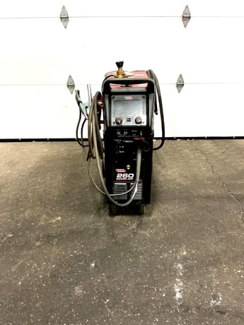 Lincoln Electric #260 Power Mig, 208-575 V., 60 Hz, 1 phase - Image 2