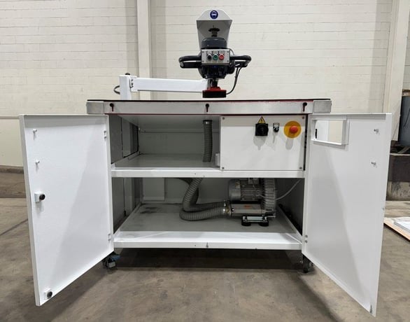 Timesavers #10-Series, 51" x 31" table, 10.2" x 12.25" vacuum, 5.9" disc, 1 HP, 2022 - Image 3