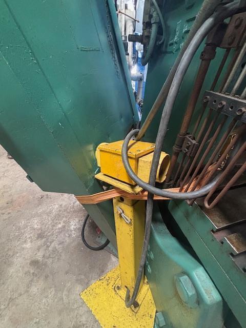 45 Ton, L & J #5, Back Gauge OBI press, 3" stroke, 15.5" Shut Height, 3" adj., 45 SPM, 18" x 28" bed - Image 8