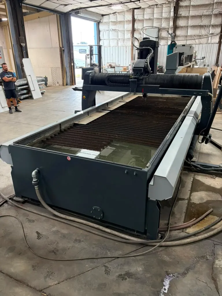 Omax #Optimax-60X, 5-Axis CNC Waterjet, 5.1' x 13' table, 40 HP, 60,000 psi, 350 IPM traverse, 600 lb. - Image 4