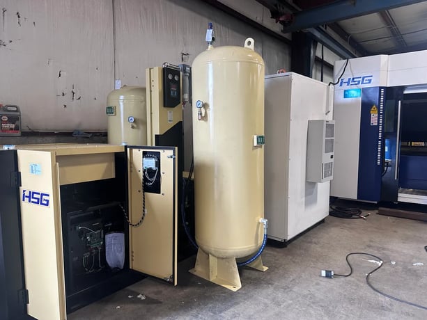 HSG #G-3015E, CNC Fiber Laser, tube cutting attachment, 6000 watt, 5' x 10' table, 236" max. tube profile - Image 6