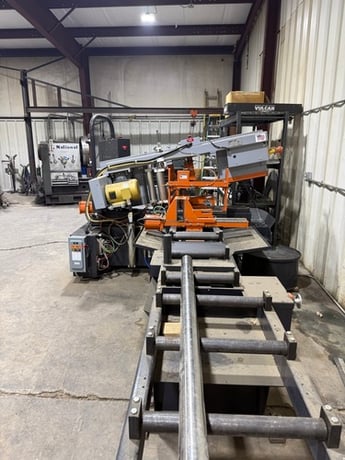 12.75" x 12.75" HEM Saw #H90A-C, automatic horizontal band saw, 3 HP, 154" blade, 0-24" bar feed, carbide - Image 1