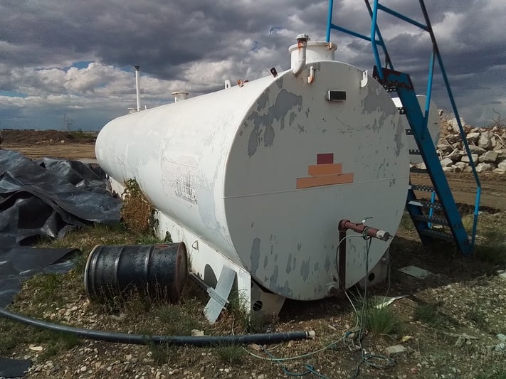 9,190 gallon Fuel Tank, 2001 - Image 2