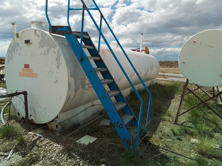 9,190 gallon Fuel Tank, 2001 - Image 4