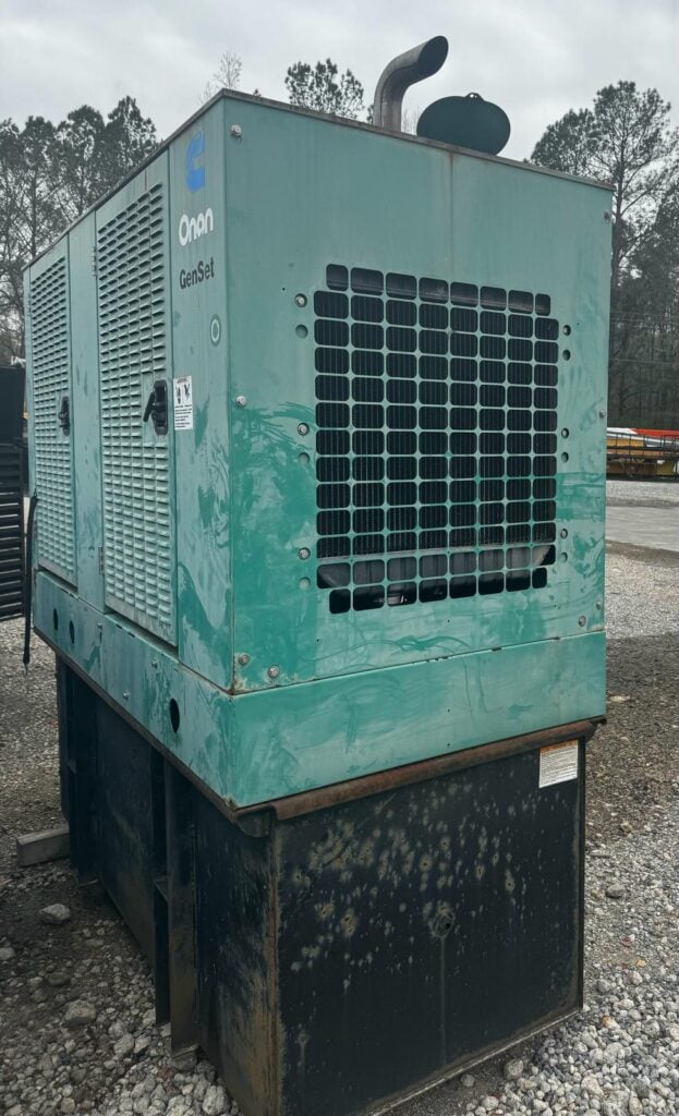 60 KW Cummins #DGCB, diesel generator set, weatherproof enclosure, 277/480 Volts, 617.2 hours - Image 2